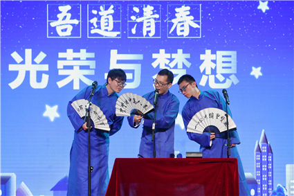 节目掠影4_副本.jpg 节目掠影4_副本.jpg