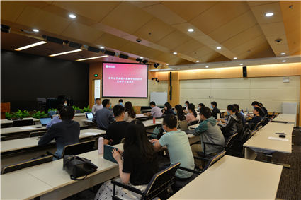 图为党班骨干座谈会现场_副本.jpg 图为党班骨干座谈会现场_副本.jpg