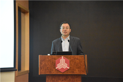 图为顾良飞进行讲话_副本.jpg 图为顾良飞进行讲话_副本.jpg