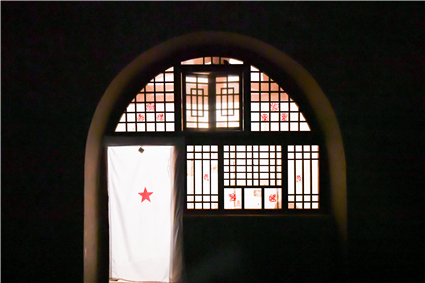 入住窑洞.jpg 入住窑洞.jpg